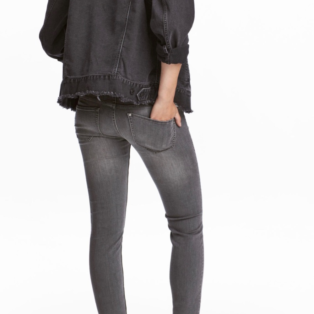 Maternity skinny jeans